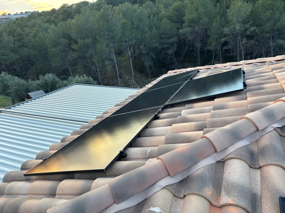 Installation photovoltaïque 6,8 kWc avec stockage à La Ciotat | Nextek