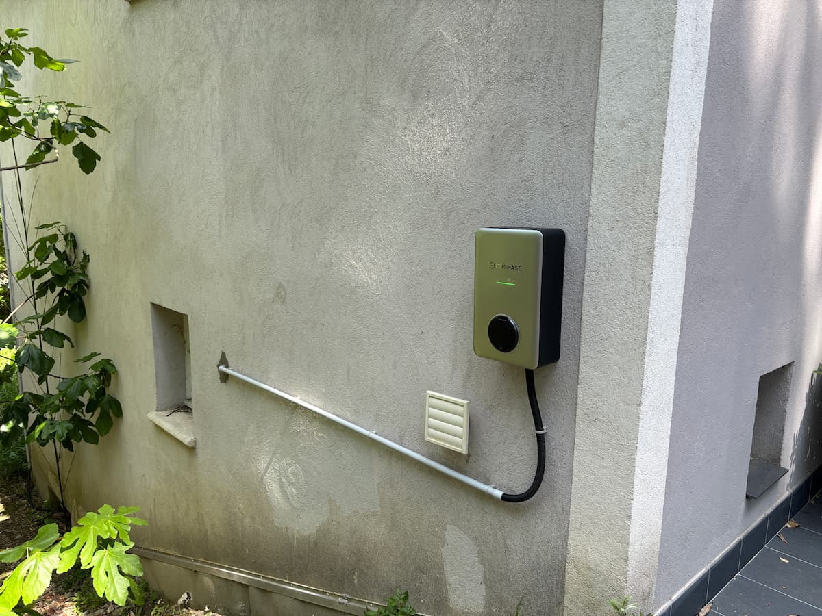 Installation de borne 22 kW à Auribeau-sur-Siagne