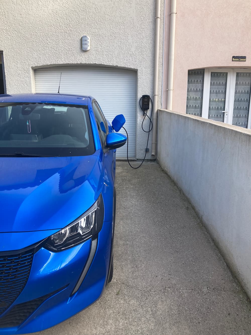 Installation de borne de recharge à Carnoux-en-Provence