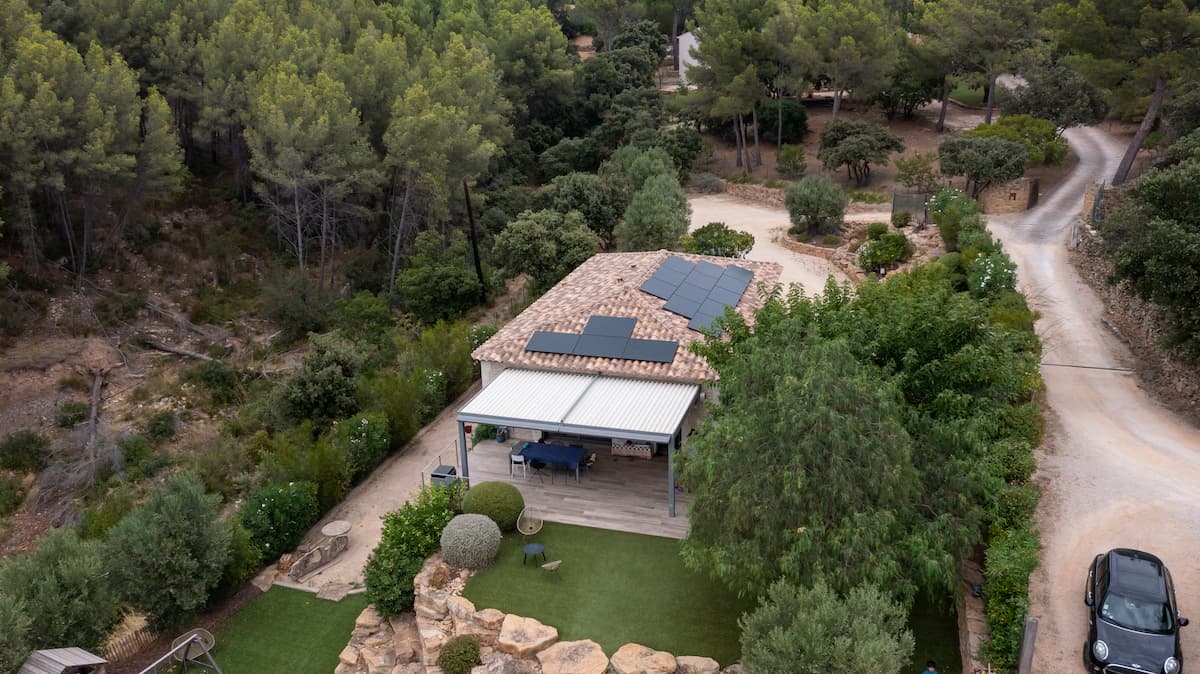 Installation photovoltaïque 6,8 kWc avec stockage à La Ciotat | Nextek